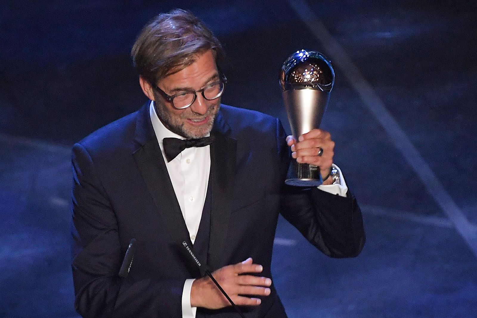 Klopp recibe el premio The Best a mejor entrenador - RTVE.es - Estudio Estadio | Ver