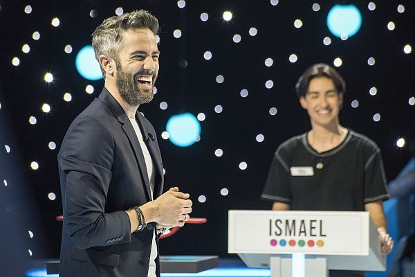 El gran reto musical - El divertido Telediario Semanal de Elisa Mouliá