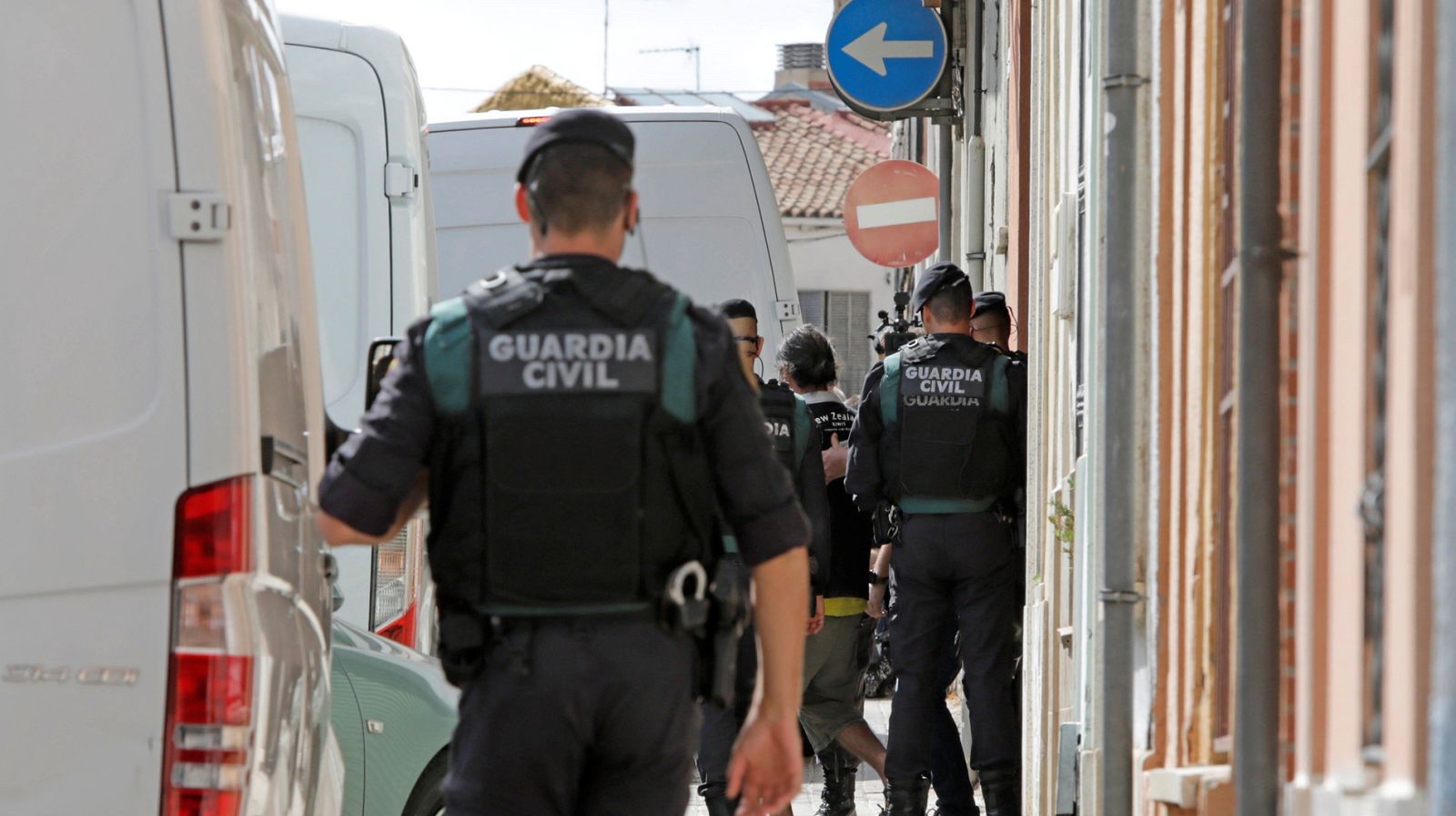 Los investigadores aseguran que los independentistas detenidos pretendían cometer actos violentos