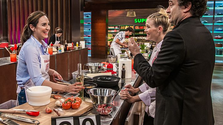 MasterChef Celebrity - ¿Algo pasa entre Álex y Tamara?