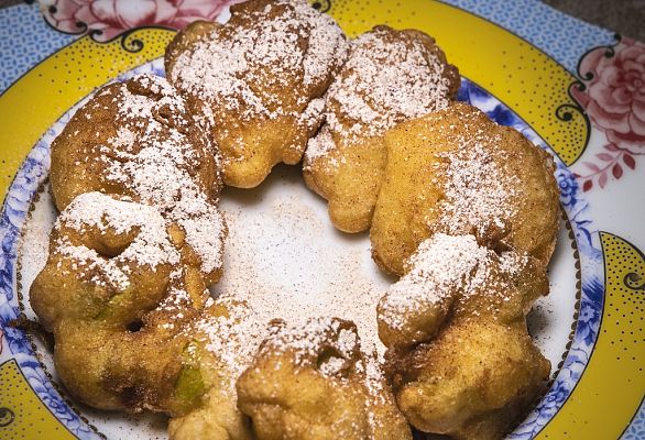 RTVE Cocina - "Buñuelos de manzana" de Dani García