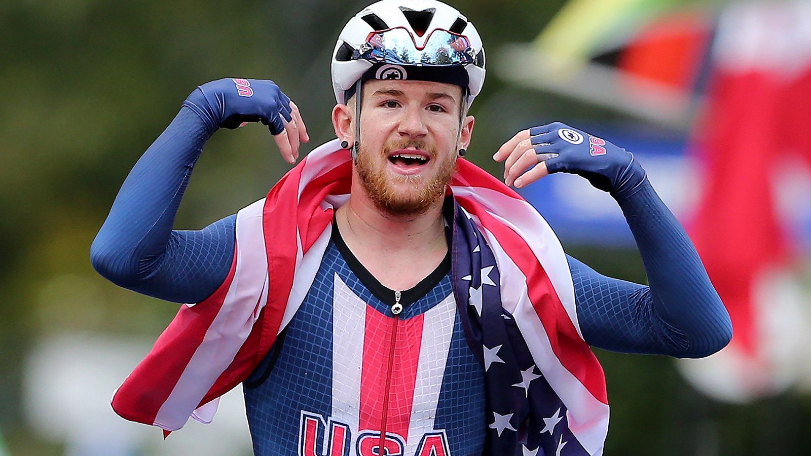 Simmons, campeón del mundo júnior; el colombiano Gómez, protagonista por desesperación