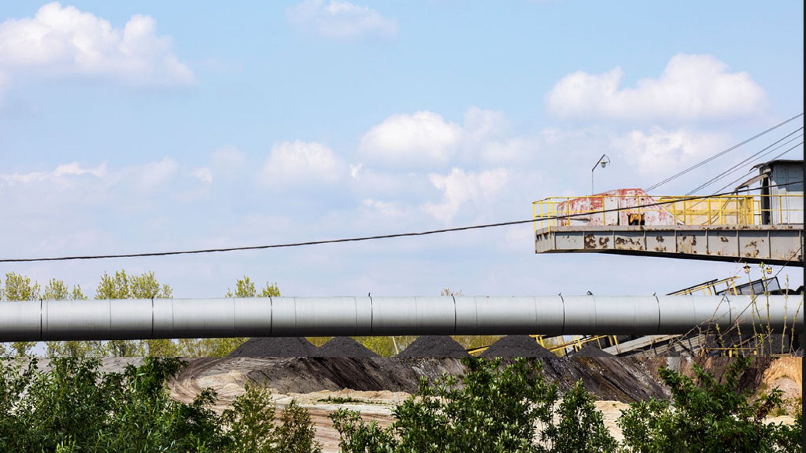 En portada - Del negro al verde - ver ahora