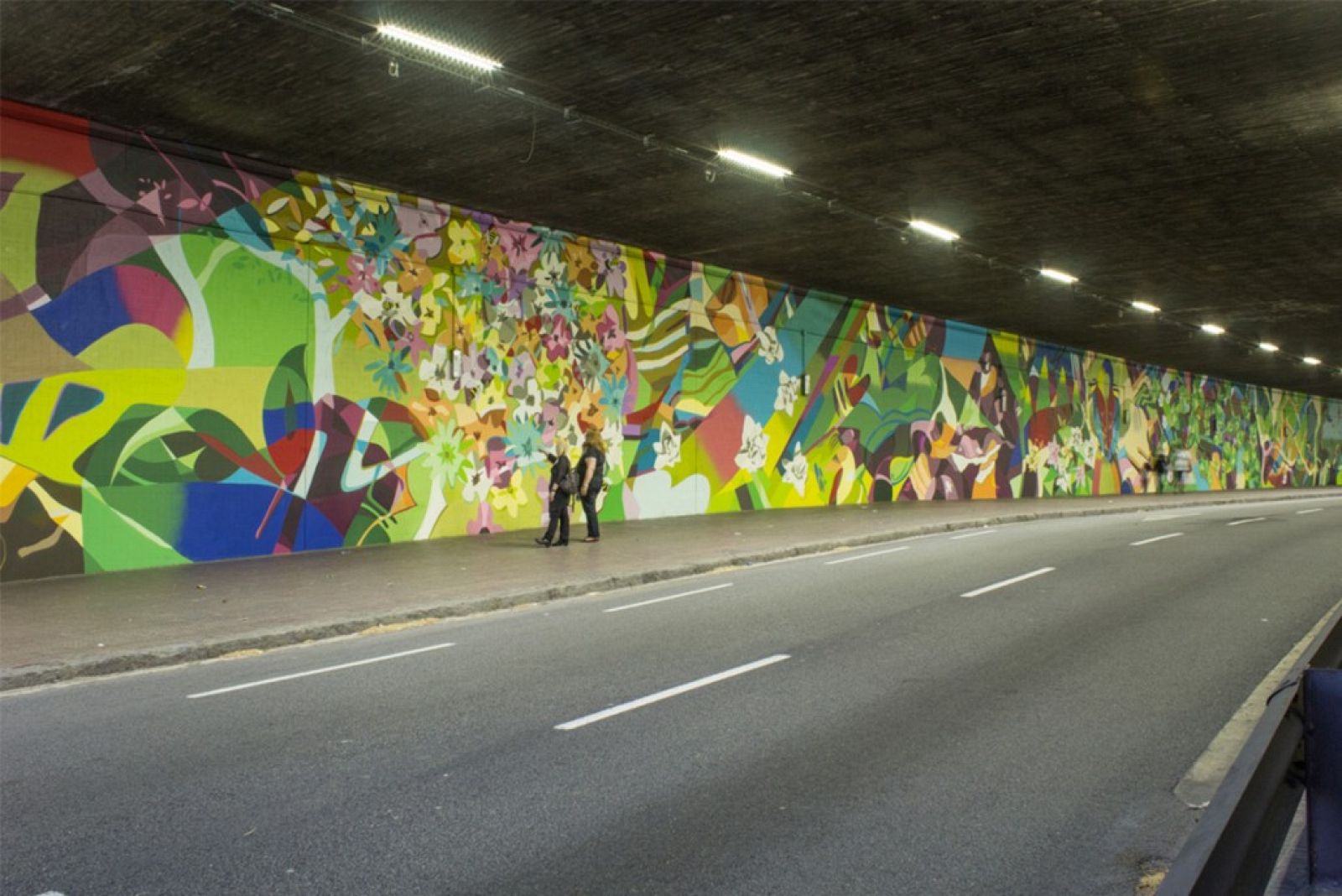 Contorno Urbano interviene artísticamente en espacios públicos