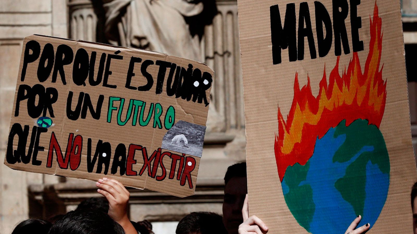 Multitudinarias manifestaciones por toda España para apoyar la Huelga Mundial por el Clima