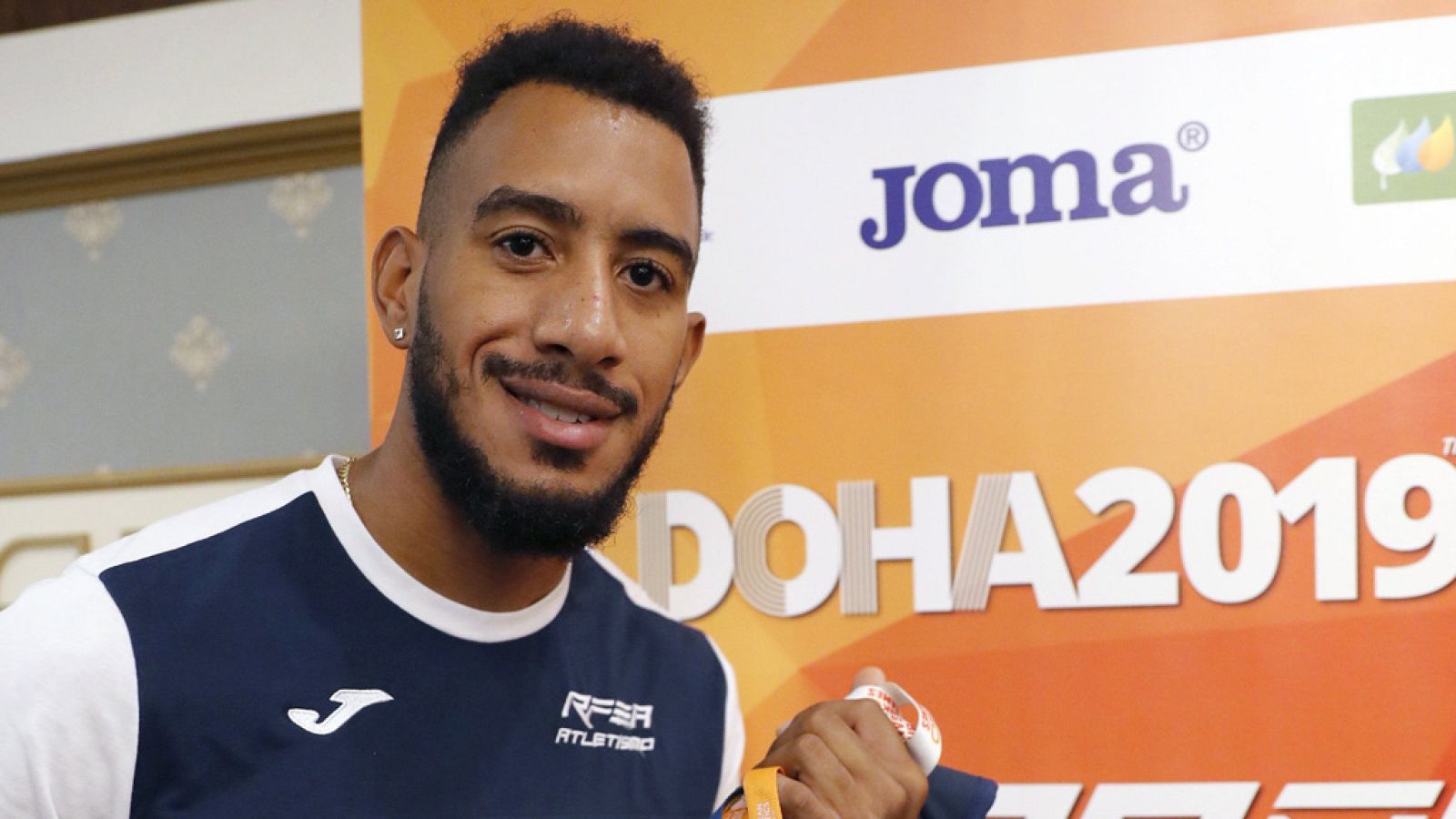 Mundial de atletismo | Orlando Ortega: "Serán tres carreras complicadas, pero puedo luchar por el oro" - Atletismo | Ver