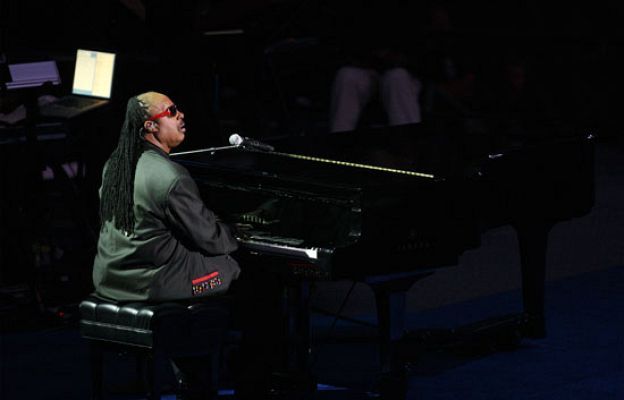  - Actuación de Stevie Wonder