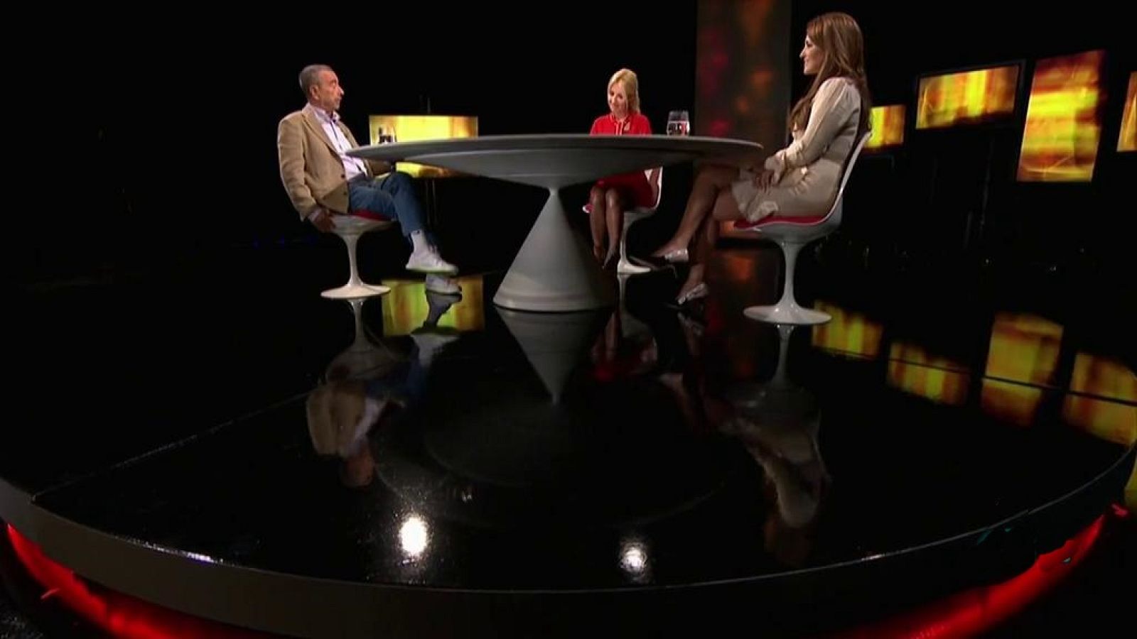 Versión española - Luz de domingo (Presentación) - ver ahora