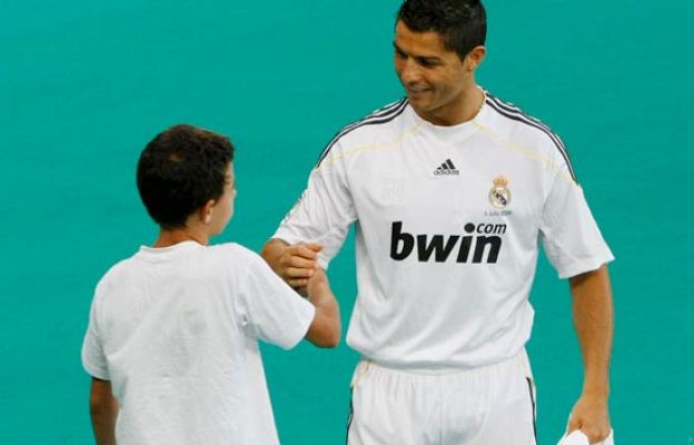  - CR9 agota las camisetas