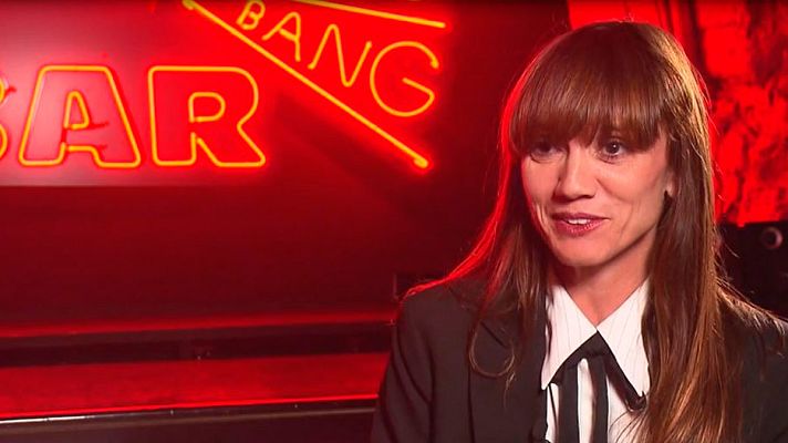 Atención obras - La Bien Querida, cantante y compositora