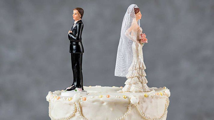 Telediario 1 - Los divorcios descienden un 2,8% en el último año
