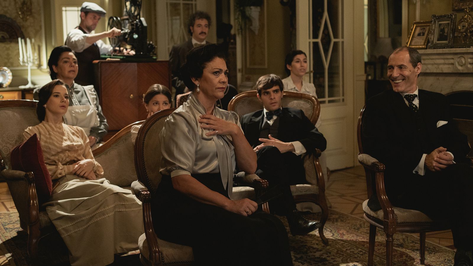 Bellita se siente defraudada tras verse en pantalla grande | Ver