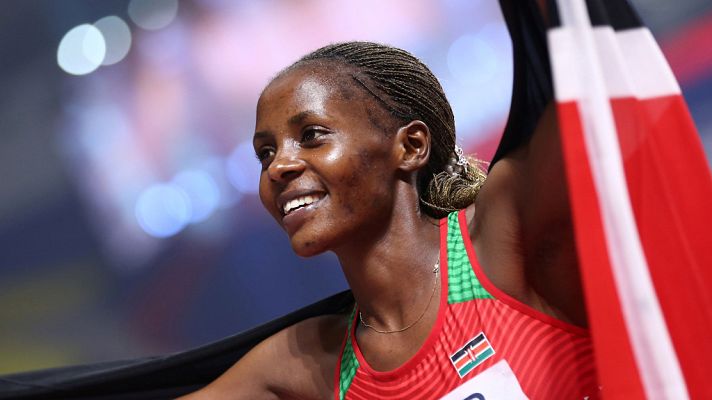 Atletismo - Mundial de atletismo | Chepkoech vence en 3.000 m obstáculos