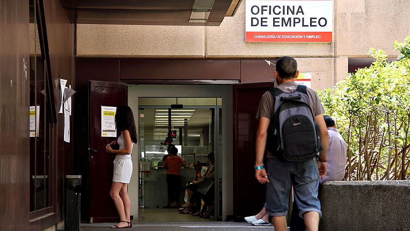 La creaci�n de empleo se frena en septiembre y el paro sube en 13.907 personas