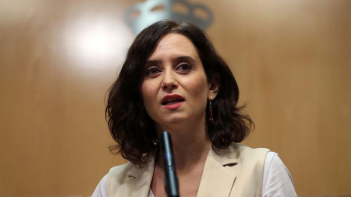 Telediario 1 - Ayuso se pregunta si tras la exhumación de Franco "arderán l