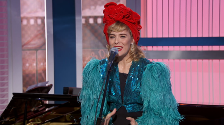 Cine de barrio - Pierna creciente, falda menguante