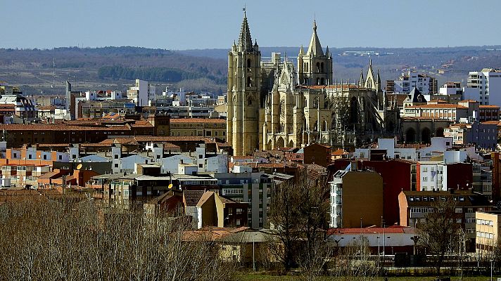Telediario 1 - Siri confunde León con Valladolid