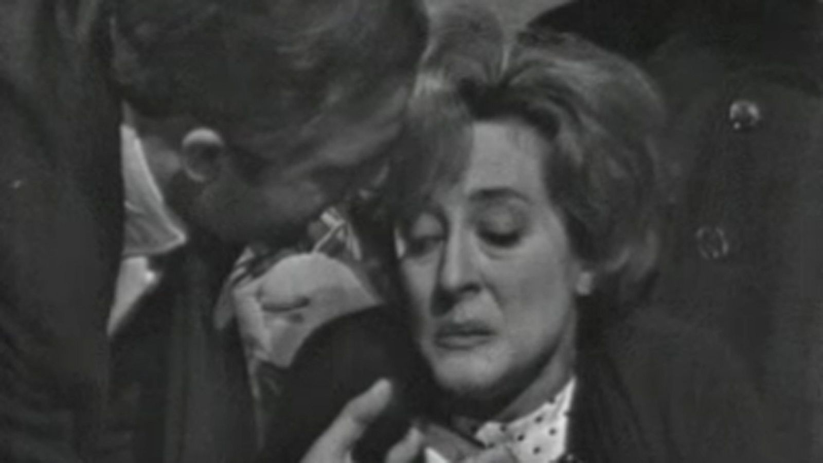 Estudio 1 - Las manos son inocentes - Estudio 1 | Ver