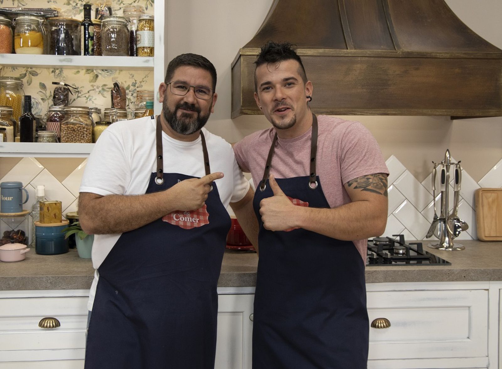 Carlos Maldonado, ganador de MasterChef 3, vuelve a "Hacer de comer" | Ver