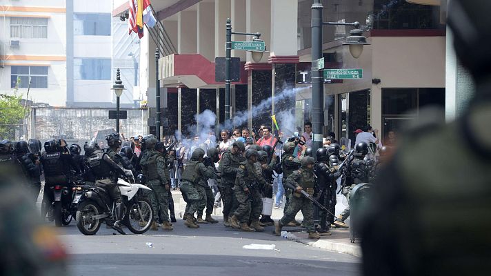 Telediario 1 - Las consecuencias de la subida del carburante en Ecuador