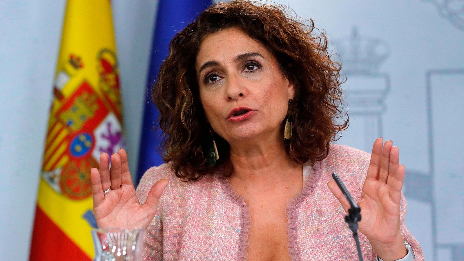 El Gobierno aprueba transferir 5.503 millones a comunidades autónomas y corporaciones locales por las entregas a cuenta