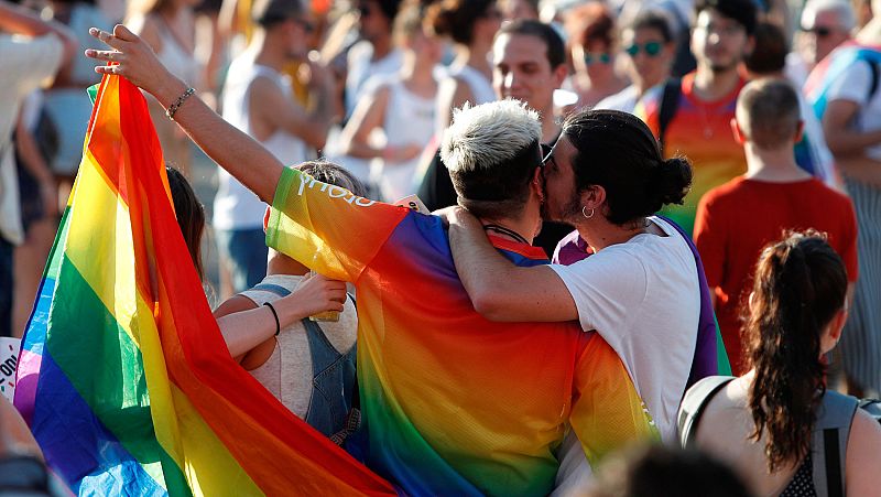 Seis de cada diez homosexuales prefieren no desvelar su orientación sexual en el trabajo por miedo al rechazo