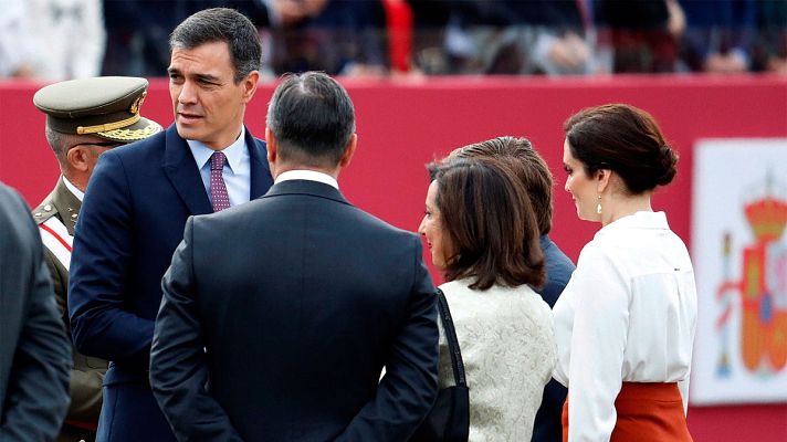 Informativo 24h - Abucheos al presidente Pedro Sánchez en el desfile de la Fiesta Nacional