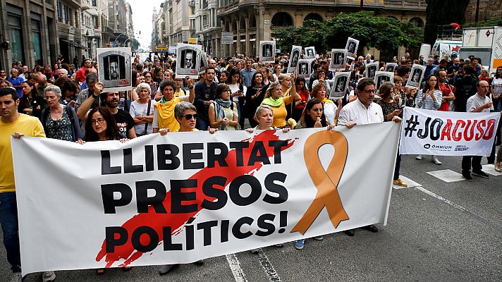  - Independentistas cortan varias carreteras en protesta por la sentencia del 'procés'