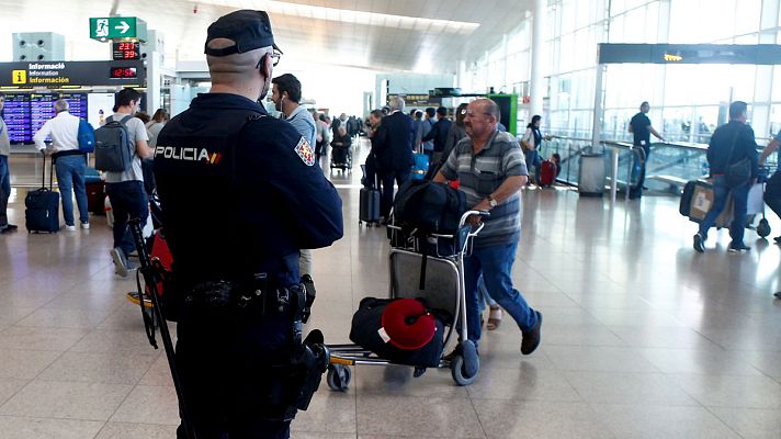 Telediario 1 - El aeropuerto de El Prat recupera la normalidad tras el bloqueo por la sentencia del 'procés'