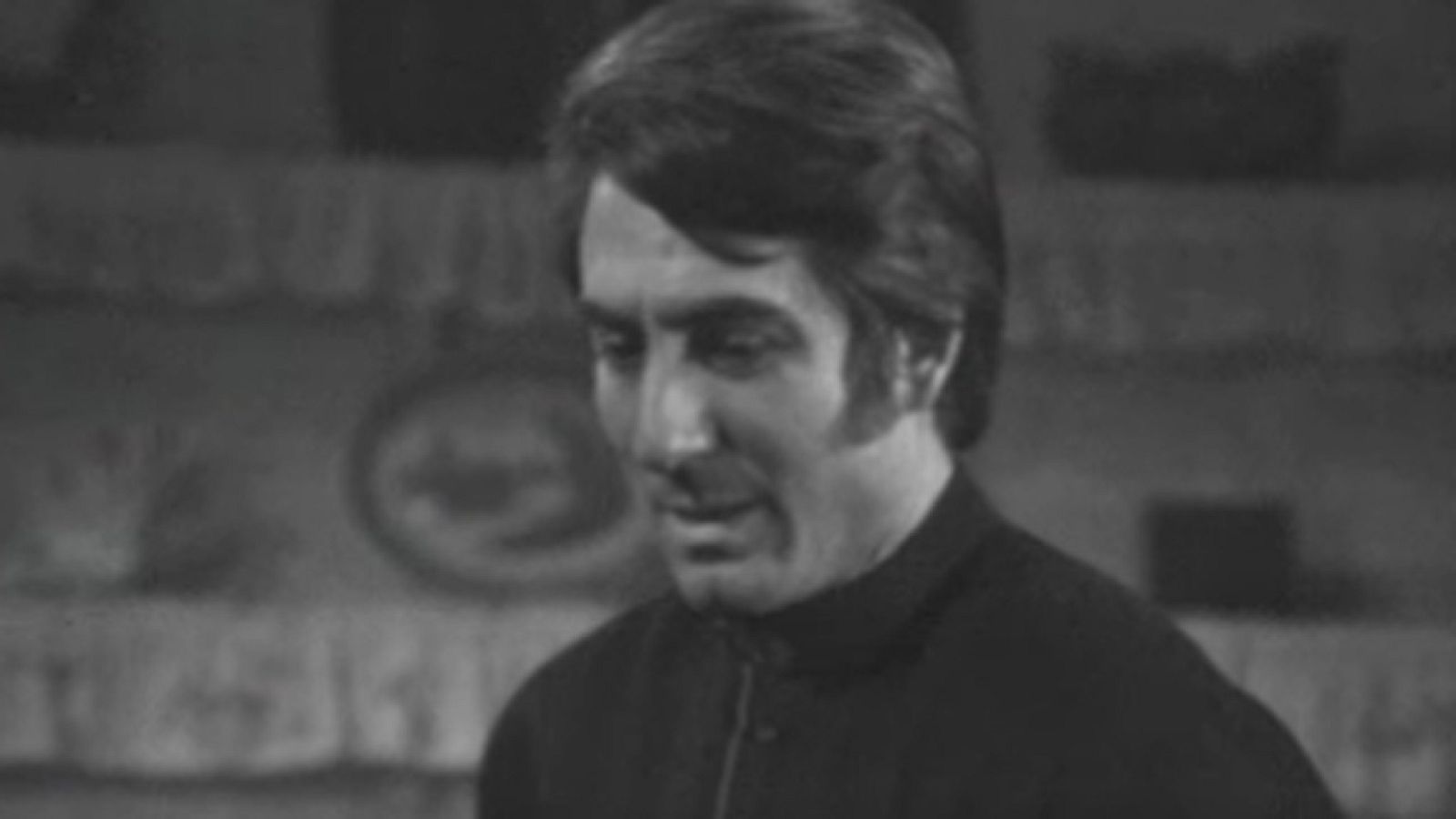 Bearn o la sala de las muñecas - Capítulo 1 - Bearn o la sala de las muñecas | Ver