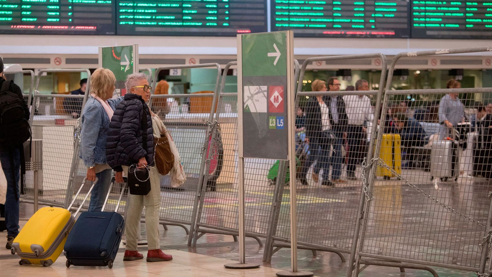 La huelga general en Cataluña registra un seguimiento desigual, con mayor incidencia en el transporte