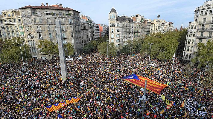 Especiales informativos - Avance informativo - Huelga independentista en Cataluña - 18/10/19 (2)