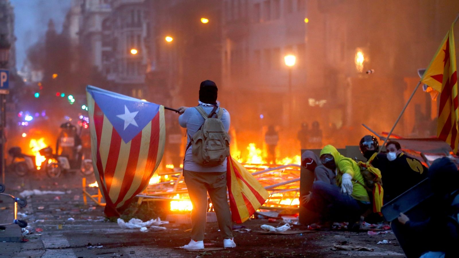 Avance informativo - Huelga independentista en Cataluña - 18/10/19 (3) - ver ahora