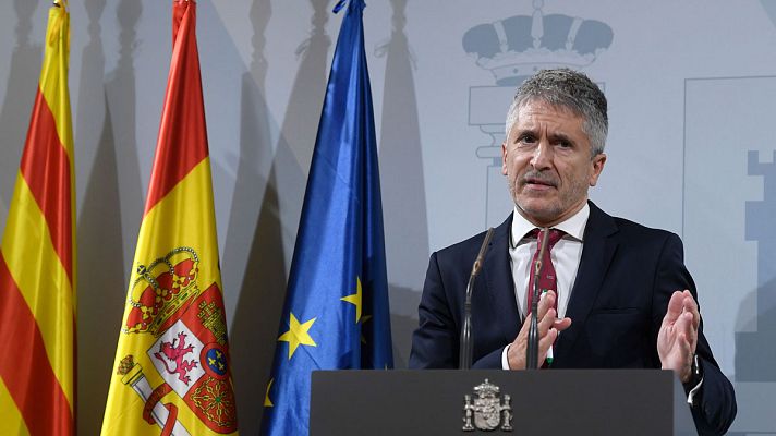 Telediario 1 - Marlaska defiende la "proporcionalidad" de la actuación policial y asegura que el Estado "no está desbordado"