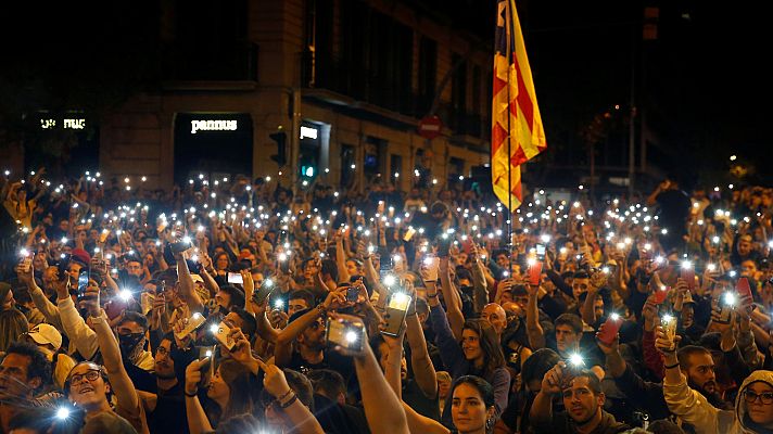 Telediario 1 - Sexto día de protestas en Barcelona por la sentenciad del 'p