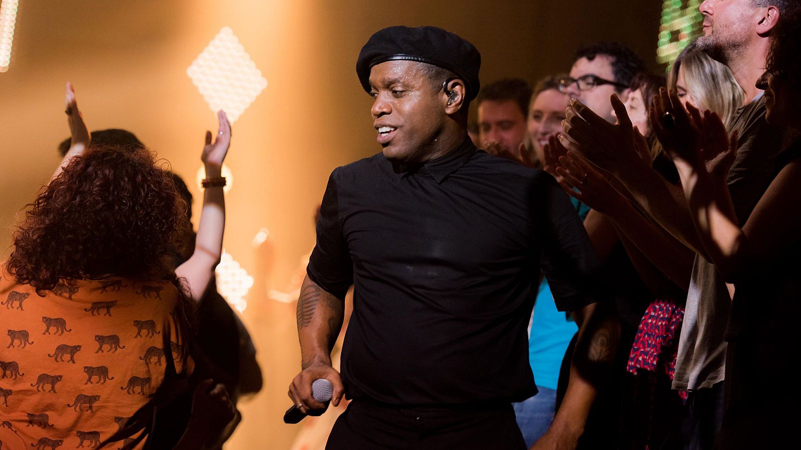 La Hora Musa - Vintage Trouble "Run like the river"