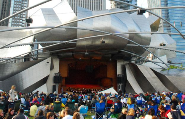 Españoles en el mundo - Chicago - Avance