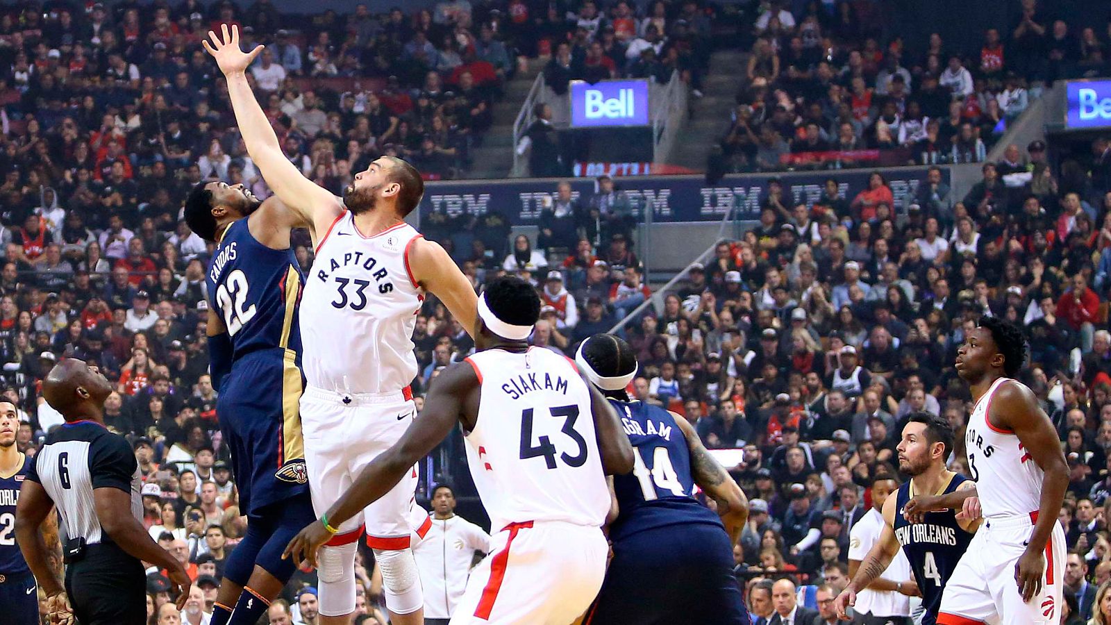 Los Raptors recogen el anillo de campeones y sufren para imponerse a Pelicans - RTVE.es | Ver