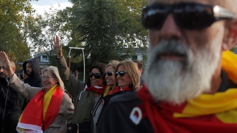 Un centenar de franquistas se concentran cerca del cementerio de El Pardo-Mingorrubio