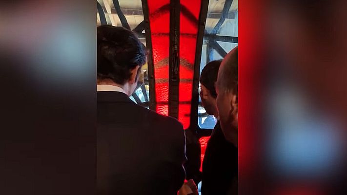 Modo Digital - "¡Esto es como una dictadura!": los familiares de Franco denuncian un intento de registro al salir de Mingorrubio