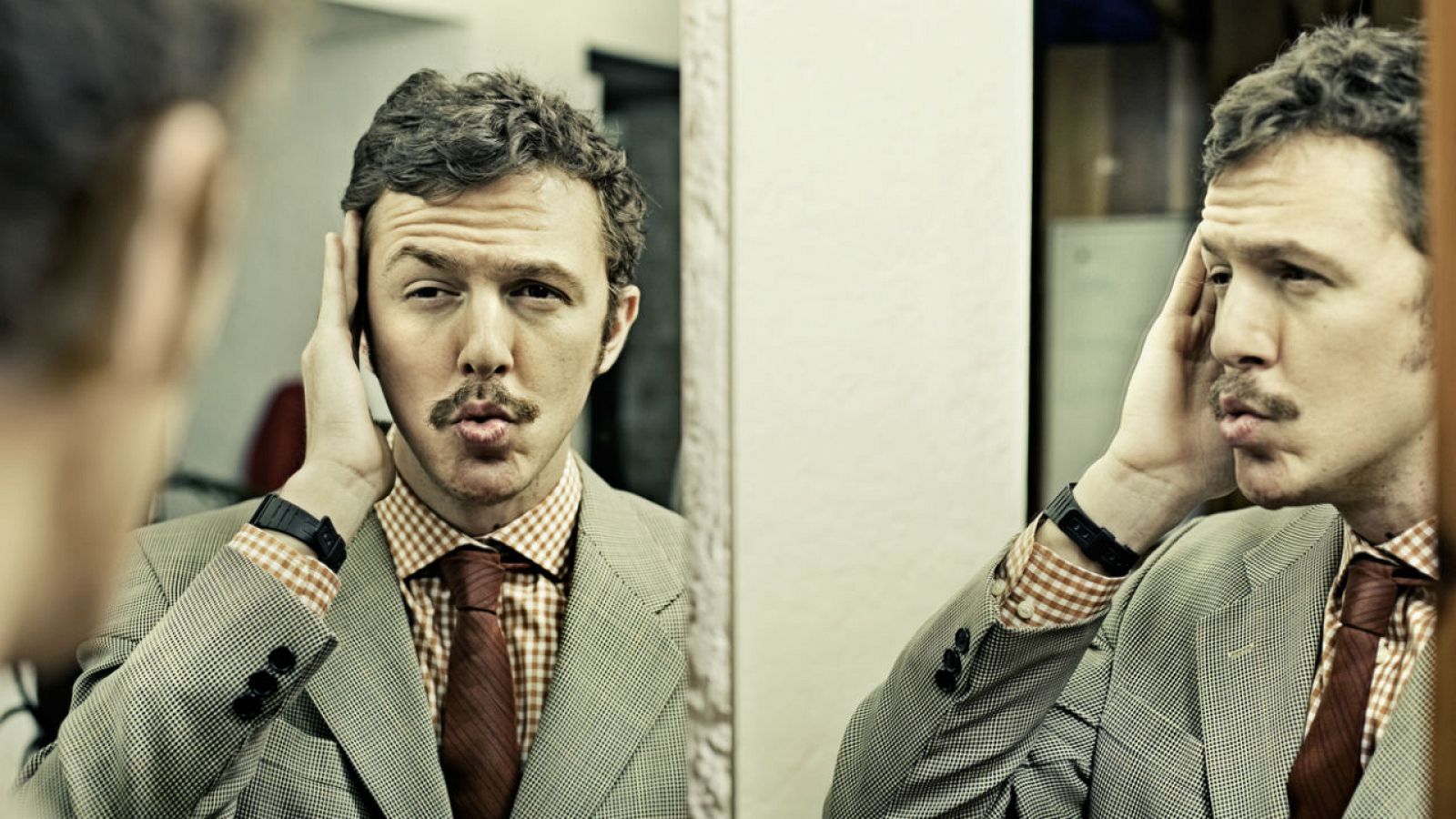 La mañana - Ser narcisista es bueno para la salud