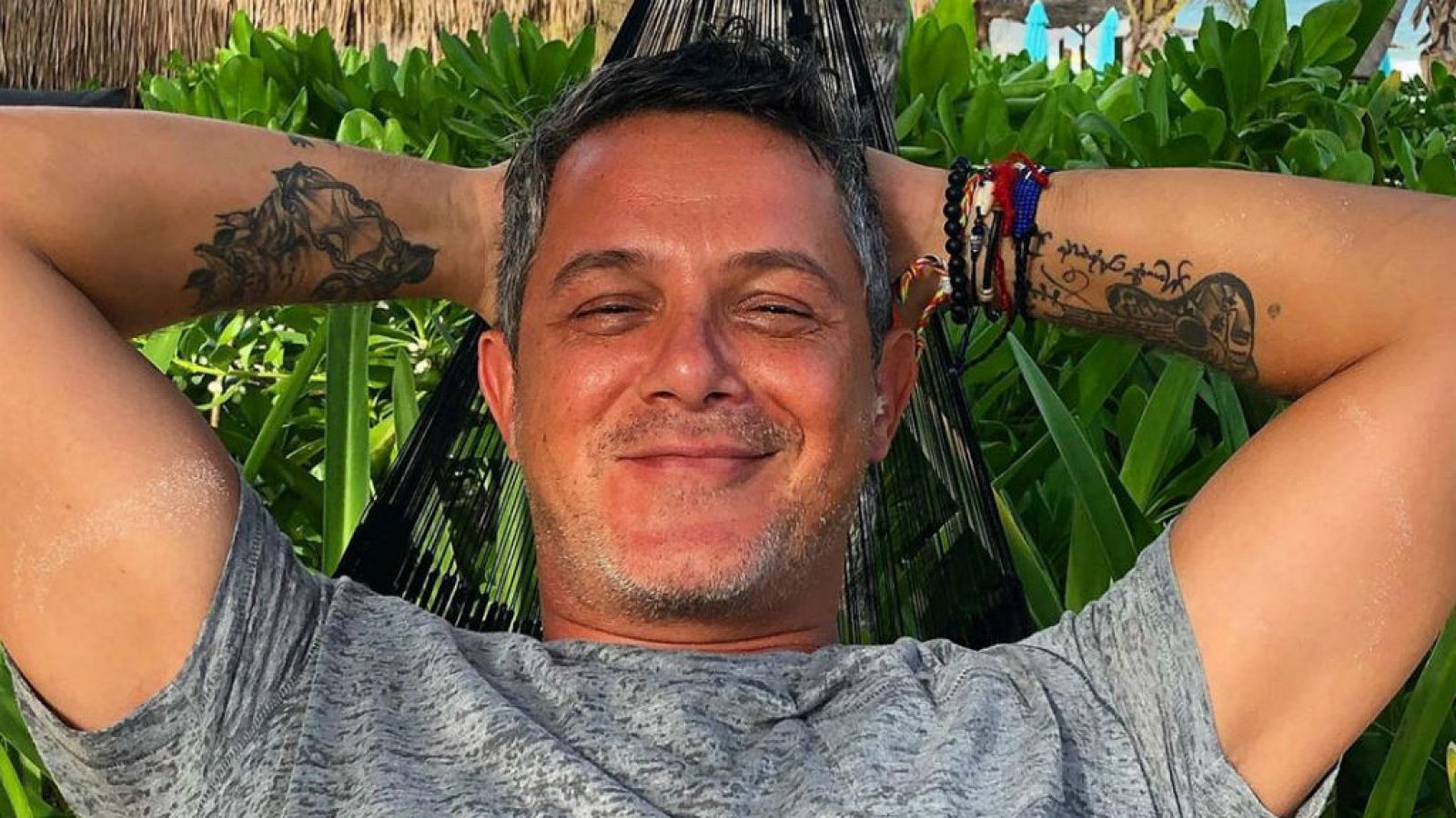 Corazón - Alejandro Sanz disfruta junto a su nueva novia