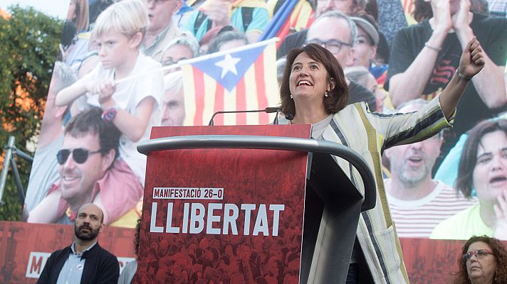 Telediario 1 - Sociedad Civil Catalana denuncia a la presidenta de la ANC por apología de la violencia