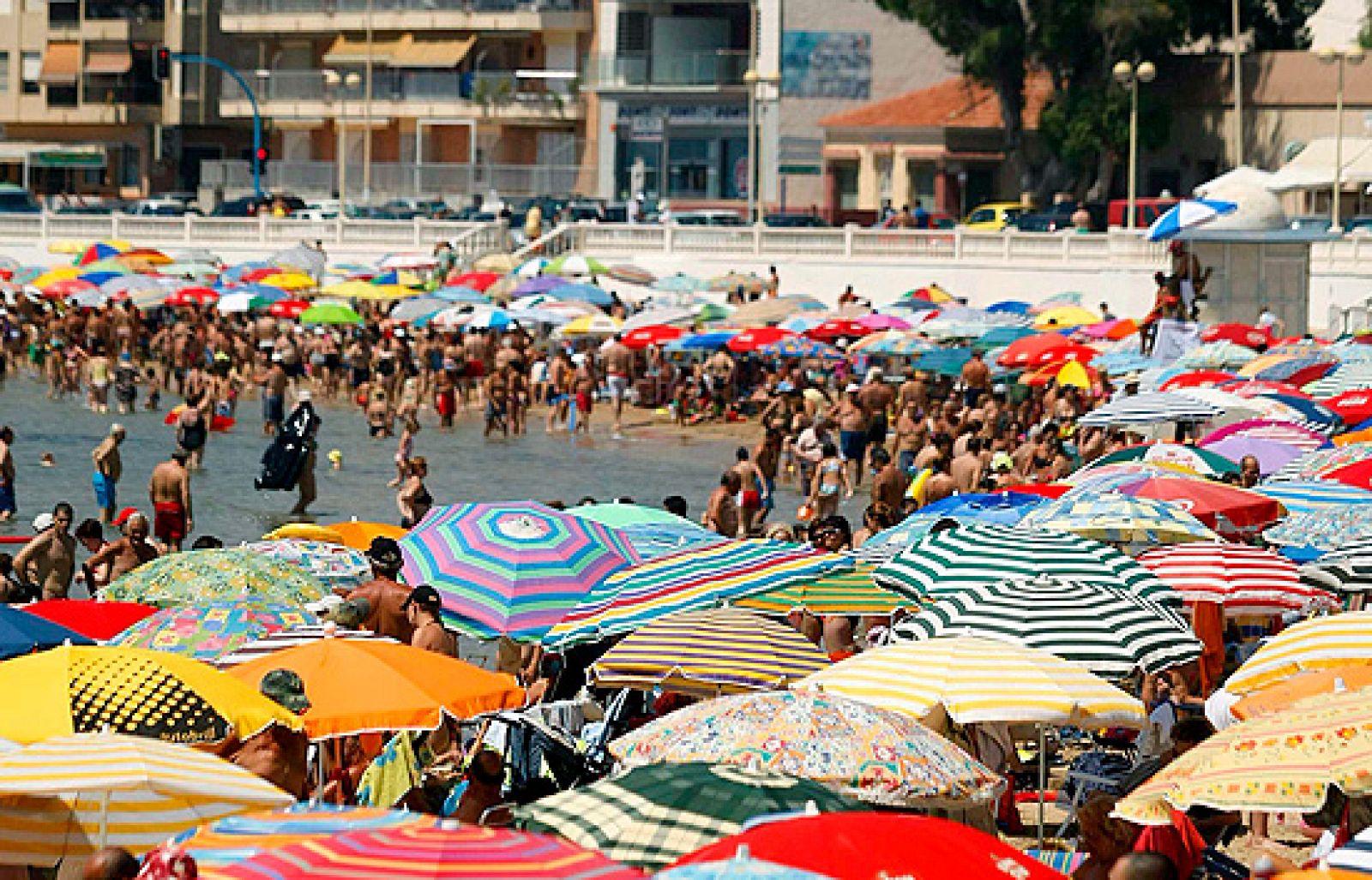 Un total de 16 provincias están en alerta por las altas temperaturas.
