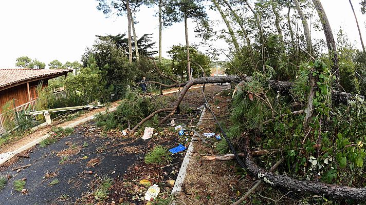 Telediario 1 - La borrasca Amelie afecta a gran parte del sur de Europa