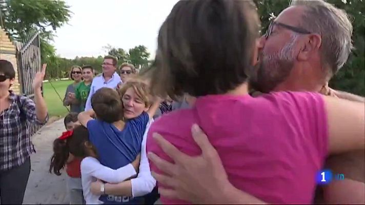 Telediario 1 - ¿Se imaginan dejarlo todo para dar la vuelta al mundo?