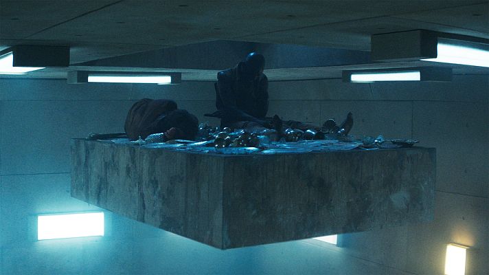 Telediario 1 - 'El hoyo', un descenso a los infiernos