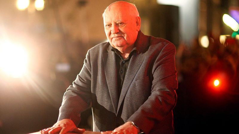 Alemania honra a Mijaíl Gorbachov