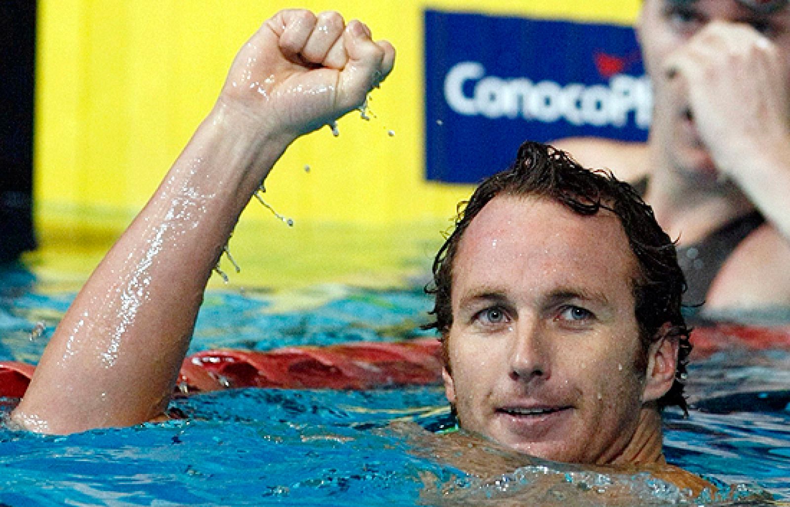 Aaron Peirsol ha triunfado en los campeonatos de Estados Unidos de Natación, batiendo el record del mundo de los 200 metros espalda con un tiempo de 1.53.08.