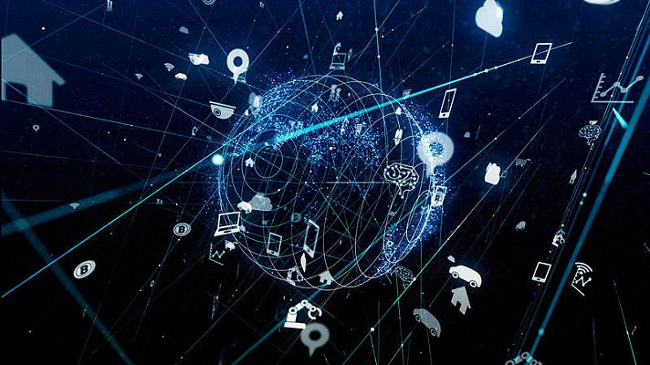 Telediario 1 - El Gobierno podrá intervenir redes y servicios digitales si amenazan el orden público o la seguridad